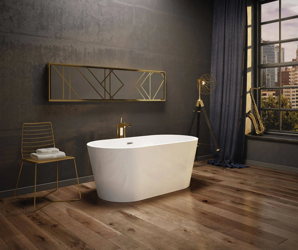 Modern white freestanding bathtub in luxury bathroom. Braider Altaria double ended bath