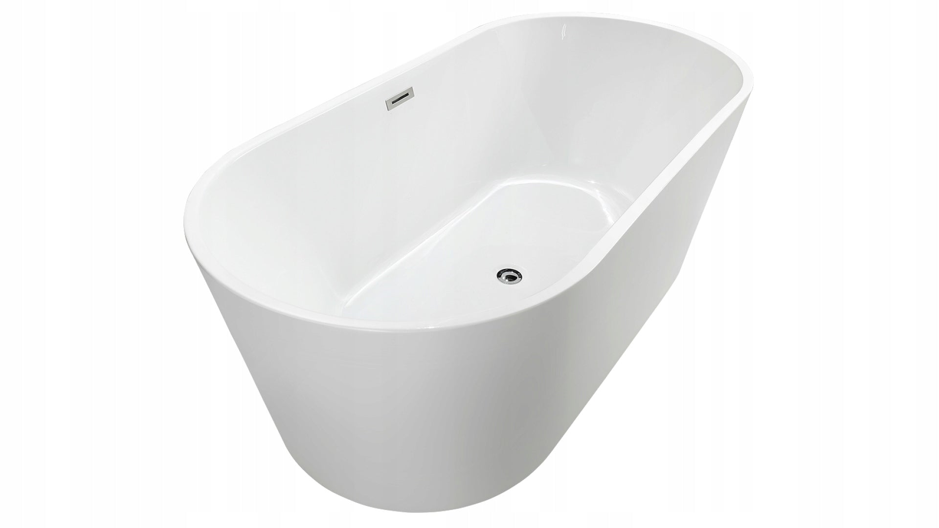 Modern white freestanding bathtub in luxury bathroom. Braider Altaria double ended bath